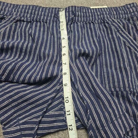 St John's Bay Womens Shorts Large Linen Blend Navy Stripe Beach Party Outdoor - Picture 3 of 9